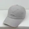 Gorra de béisbol suave con bordado de letras pequeñas estilo coreano para mujer, casual y versátil, estilo de pareja, gorra tipo pico, adecuada para circunferencia de cabeza grande, hace que la cara se vea más pequeña