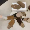 Zapatos Birkenstock retro de cuero con suela gruesa para mujer, nuevo modelo de otoño, mules cerrados sin cordones con suela blanda para uso en exteriores