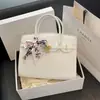 Bufanda de Seda Estilo Francés Bolso Kelly 2026 Nuevo Versátil Bolso de Hombro para Viajar Bolso de Mano Retro con Textura para Mujeres Transfronterizo