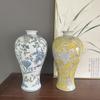 Porcelana Azul y Blanca Estilo Chino Nuevo Cerámica Amarilla Florero Hidropónico Pintado a Mano Adorno Creativo Decoración de Escritorio para Sala de Estar Regalo