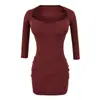 Vestido curto bodycon puramente sedutor com decote coração e mangas de três quartos, com bojos, novo estilo outono, acinturado, justo ao corpo, sexy para mulheres