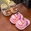 Chinelinhos para Bebês Meninas, Sandálias de Banho Indoor de Verão para Crianças Pequenas, Chinelos Antiderrapantes Estilosos para Exterior e Praia