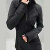 Chaqueta Soft Shell Suave de Primavera y Otoño para Mujer 2025 Nueva Cintura Ajustada Versátil Deportiva al Aire Libre Top de Gama Alta