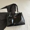 2025 Nova Moda de Verão Bolsa Feminina Grande Capacidade Bolsa de Ombro Feminina de Alto Nível para Trabalho e Deslocamento Bolsa Tote Simples