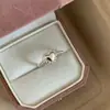 Plata de ley 925, anillo exquisito y ligero en forma de corazón, diseño moderno y único, con una estética de alta gama, adecuado para el dedo índice, anillo para mujer