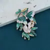 Broche Colgante Solapa Cheongsam Estilo Antiguo Electrólisis Alta Retención de Color Goteo de Aceite Poroso Mariposa Bailando Borla Accesorios DIY