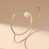 Pulseira de Liga Geométrica Redonda Oca Retrô de Nicho Europeia e Americana Pulseira de Braço com Senso Avançado de Temperamento Moda Anel de Braço Transfronteiriço