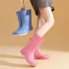 Botas de Lluvia de Media Pantorrilla de Moda para Adultos, Botas de Lluvia para Mujer, Nuevas Resistentes al Desgaste, Impermeables, de Terciopelo, Antideslizantes, Zapatos de Agua, Zapatos de Goma para Cocina
