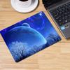 Mouse Pad Pequeño para Hombres, Animación Bidimensional, Almohadilla para Notebook Femenina, Creativo para Juegos E-Sports, Antideslizante, Almohadilla para Teclado, Portátil
