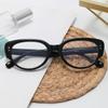 Gafas de Sol Ojo de Gato Triángulo de Uñas de Arroz Gafas Estilo Similar de Wang Jiaer 2023 Nuevas Ins Celebridad de Internet Cóncavas Gafas de Sol Blanco y Negro