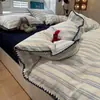 Conjunto de cama de quatro peças em algodão puro lavado, estilo ins de luxo leve, com bordas em concha e listras xadrez, adequado para dormitórios estudantis, conjunto de três peças