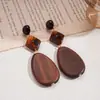 Pendientes Ovalados Cuadrados de Resina y Madera Retro Europeos y Americanos Pendientes Retro de Gama Alta Bohemios de Otoño e Invierno