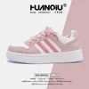 Zapatos Blancos Originales Universales para Mujer ZHQ68119X Primavera Nuevos de Combinación Versátil Suela Gruesa Nicho Deportivas Casuales para Mujer