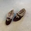 Mocasines de Peluche Gruesos Retro para Mujer 2026 Invierno Nuevos Punta Redonda con Lazo Birkenstock Zapatos Peludos Zapatos de Algodón Cálidos