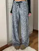 Marca independente transfronteiriça, estilo europeu e americano, calça pantalona com estampa de leopardo para mulheres, cintura alta, fluida, comprimento até o chão, modelagem solta, modeladora, casual e adequada para o uso diário