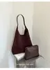 Bolsa tote de camurça estilo coreano transfronteiriça, nova e estilosa, com design retrô, grande capacidade, adequada para o trajeto diário e pode ser usada como bolsa de ombro