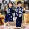 Ropa del 3 de Marzo Guangxi Zhuang, Miao, Tujia Minorías Étnicas Atuendos para Niños y Niñas Yiwu Trajes de Performance Étnico Nuevo Estilo