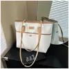 Bolsa Tote Grande e Estilosa, Bolsa de Ombro Simples para o Dia a Dia, Bolsa de Mão Elegante e Sofisticada, Disponível para Dropshipping