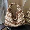 Bolso de Hombro de Peluche Transfronterizo para Mujer Invierno 2026 Nuevo Estilo Coreano Bolso Tote Peludo Gran Capacidad Bolso de Viaje