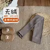 Pantalones de mallas gruesas para niña para otoño e invierno 2026 mallas infantiles estilo coreano elegantes con pedrería calcetines para bebé al por mayor