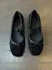 Zapatos de ballet Mary Jane poco profundos de punta cuadrada retro con tira elástica y lazo, con tacón grueso para mujer