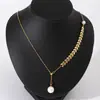 Colar Pingente Ajustável Personalizado Cruzado Europeu e Americano Espiga de Trigo Pérola Imitação Luxo Acessível Corrente de Clavícula com Franja Banhada a Ouro Real 18K