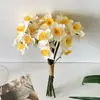Flor de narciso artificial de imitación hecha a mano Ramo decoración flor de plástico decoración de mesa de comedor decoración de sala de estar venta al por mayor de fábrica