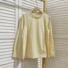 Blusa de punto de temperamento suave con cuello alto de encaje y manga larga para mujer