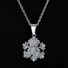 Hip-Hop Europeo y Americano Transfronterizo Colgante Oso Copo de Nieve Otoño e Invierno Joyería Navideña Llena de Diamantes Collar para Mujer Accesorios de Zirconia Personalización