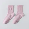 Calcetines de Yoga para Mujer, Calcetines Antideslizantes Profesionales de Media Pantorrilla para Pilates en Interiores, Fitness, Running, Resistentes al Olor, Transpirables, Calcetines Deportivos de Silicona