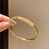 Pulseira Enrolada Corrente Retangular Zircônia Banhada a Ouro 18K Pulseira de Luxo Leve Toque de Alto Padrão Pulseira Versátil de Nicho Joias