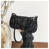 2026 Nuevo Bolso Cruzado de Hombro de Pana con Lazo y Corazón Estilo Coreano, Moderno, Chic, Fresco para Verano para Mujeres