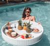 Alojamiento en Bali con piscina, bandeja flotante, desayuno, té de la tarde, plato de agua, internet vietnamita, cesta de ratán roja, hotel