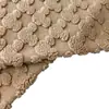 Tecido Jacquard Tricotado de Lã com Relevo de Animal Cartoon do Mickey em Fundo Marrom para Roupas de Primavera e Outono, Tecido para Casaco