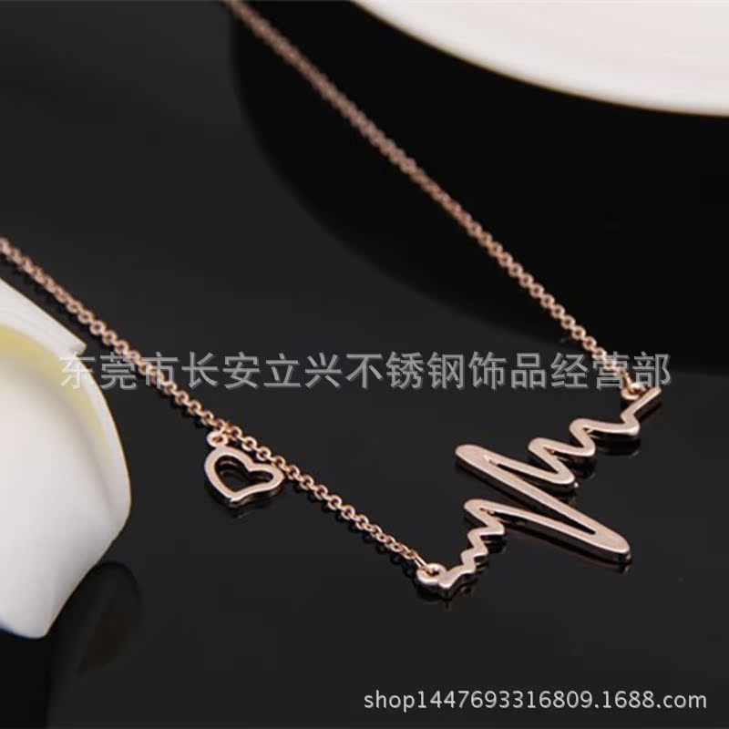 9}IAS@CZW%KK]}B(3[U_NH4
