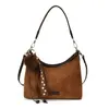 Bolso Cubo de Felpa y Gamuza Japonés y Coreano Simple y Elegante Nuevo Llegada 2026 para Mujer en Otoño Bolso de Hombro Único de Mano Cruzado para el Brazo