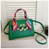 Bolsa Kelly Texturizada Transfronteiriça 2026 Verão Nova Bolsa de Mão Padrão Crocodilo Bolsa de Ombro Retro Versátil Crossbody Bolsa Feminina