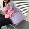 Bolso de felpa para axilas, nuevo estilo de invierno transfronterizo europeo y americano de 2024, bolso esponjoso personalizado de gran capacidad, bolso de hombro de pelo largo para mujer