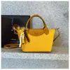 Bolso de mano de diseño nicho transfronterizo, nuevo bolso retro para el día a día de mujer con textura escarchada, bolso de hombro cruzado, moderno