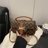 Bolsa de mão com estampa floral vintage, bolsa de ombro feminina elegante, novo estilo, adequada para o trabalho, bolsa quadrada pequena, bolsa tote de grande capacidade