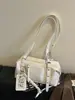 Bolso tote de gran capacidad transfronterizo para mujer, nuevo estilo verano 2026, personalizado, moderno, simple, versátil para llevar al hombro y debajo del brazo