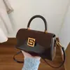 Bolsa Quadrada Pequena de Moda Luxo Leve Nova Nicho Retro Versátil Bolsa de Ombro Estilo Ocidental para o Dia a Dia Bolsa Transversal de Mão