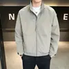 Nova Jaqueta com Capuz Masculina para Primavera e Outono Casaco Casual de Moda para Exterior Top Masculino Jaqueta de Moda Versátil Tendência