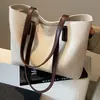 Bolso Casual de Bloques de Color de Gran Capacidad para Mujer, Nuevo Estilo Primavera/Verano 2026 Bolso de Hombro, Textura de Alta Calidad, Elegante Bolso Tote para Viajes Diarios