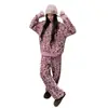 1256 Ropa de Casa Leopardo Dulce y Picante Medio Polar para Mujer Suave Pegajosa Amigable con la Piel Elástica Cuello Redondo Engrosado Cálido Se Puede Usar Afuera Pijamas