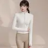 Roupa de yoga forrada com fleece e espessa para mulheres, novo estilo, para corrida, treino esportivo, jaqueta de yoga, top fitness de manga comprida com gola alta e zíper