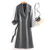 Trench Coat de Couro de Comprimento Médio com Cinto, Ajuste na Cintura, Emagrecedor, Novo Estilo Primavera e Outono, Jaqueta de Couro Elegante e da Moda