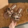 Impresionantes pantuflas de algodón de punta abierta, modernas y elegantes, con forro de felpa, perfectas para otoño e invierno, con un diseño mullido y suelas antideslizantes, un aspecto de cuento de hadas, nueva colección 2026
