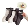 Nuevos calcetines de otoño e invierno hasta la pantorrilla, esquema de color gris, con detalles de lazo, patrones de cuadros, rayas y lunares estilo coreano, versátiles para varios atuendos