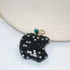 Venta al por mayor del fabricante Llavero de Manzana de Arcilla Blanda con Diamantes, Lindo Colgante Personalizado para Bolso, Llavero de Coche, Accesorios Coloridos